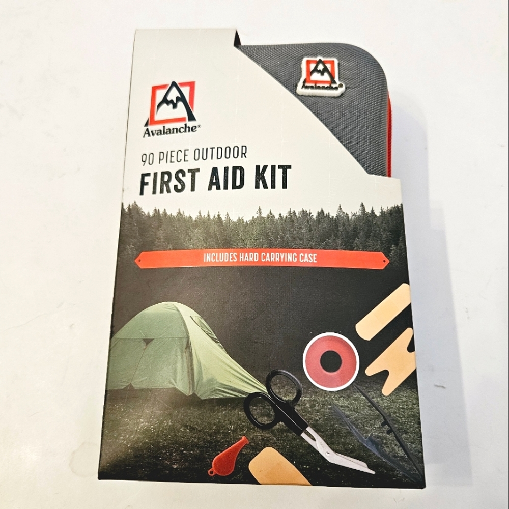 Avalanche 90 Piece Outdoor FIRST AID Kit NEW